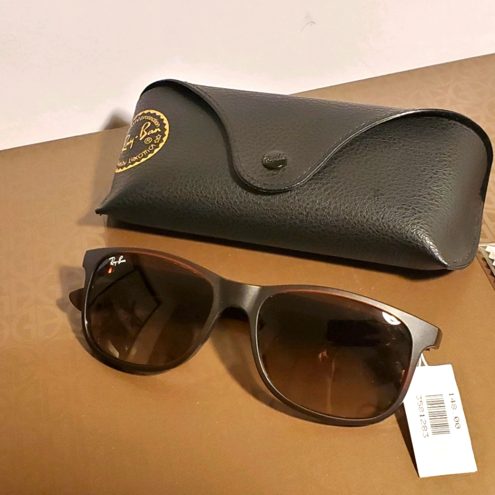Ray-Ban Sunglasses